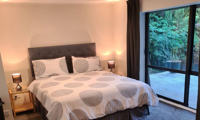 Browns Bay Apartamento | Studio Browns Bay - newly refurbished