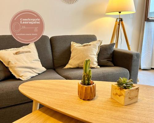 Revel Apartamento | Studio centre historique RDC - WIFI