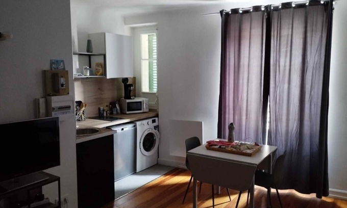 Neuvecelle Apartamento | Studio Centre Ville Proche Embarcadère