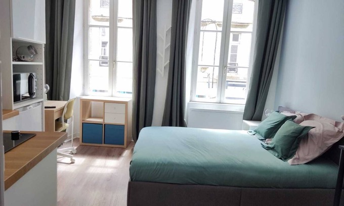 Morlaix Apartamento | Studio - Centre ville - Visit Morlaix on foot, pedestrian streets, port and viaduct