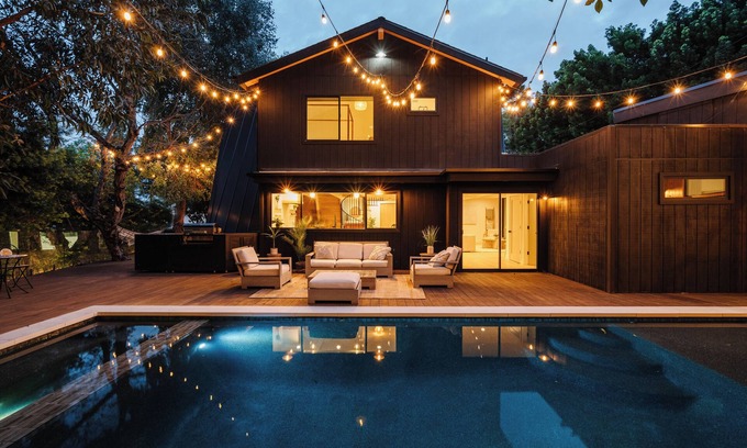 Studio City Casa | Studio City Stunning House with 5 bedrooms, Pool, Jacuzzi, Fire-pit, Guest House