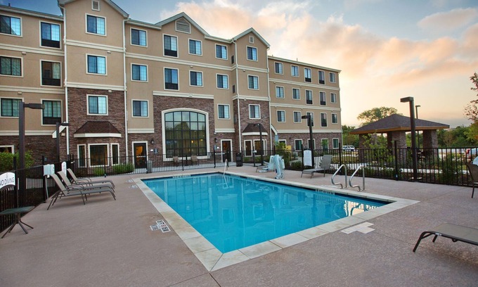 Sweetbriar Apartamento | Studio Close to Downtown Austin