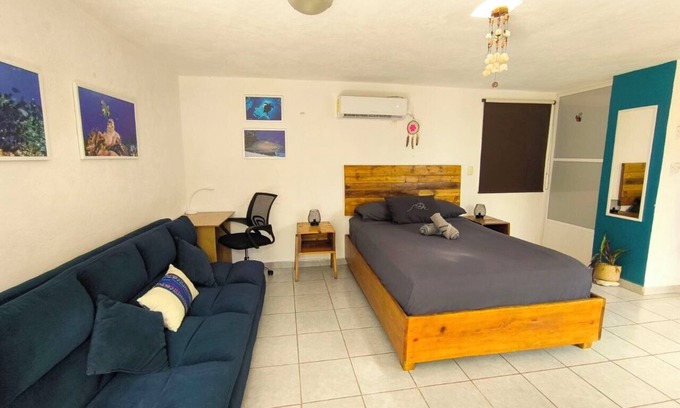 Colonia Adolfo Lopez Mateos Apartamento | Estudio cómodo y equipado, a 3 cuadras del malecón, cerca de ferry y mercado