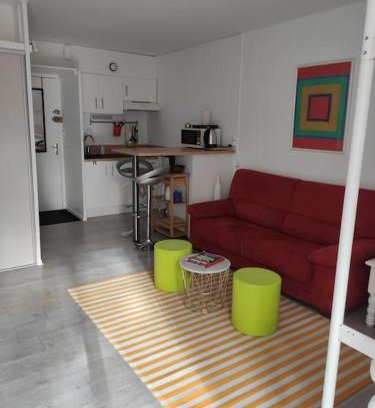 Vendome Apartamento | Studio coloré et sa terrasse au coeur de Vendôme
