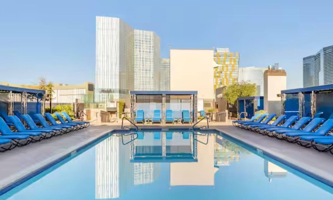 Las Vegas Condominio | Studio Condo at Polo Towers Resort, Las Vegas!