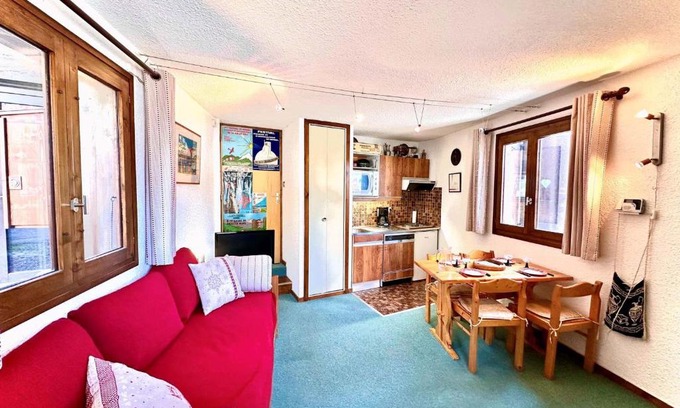 Meribel Apartamento | Studio cosy à Méribel - Proche pistes et commerces - FR-1-688-31