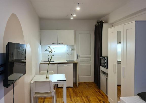 Fontaine Apartamento | Studio cosy avec clim et jardin