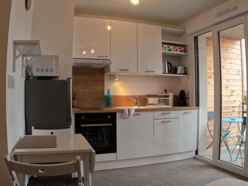 Chambray-les-Tours Apartamento | Studio Cosy Chambray-Les-Tours