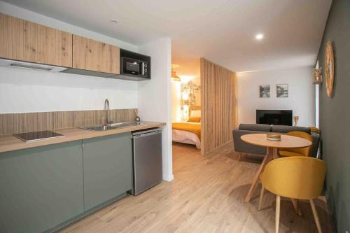 Brantome-en-Perigord Apartamento | Studio cosy, neuf, hyper centre