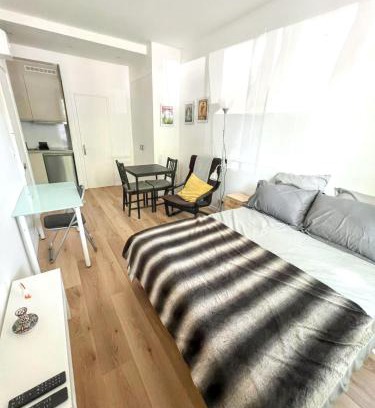 Montrouge Apartamento | Studio de charme à Montrouge - 20 m² - Internet inclus