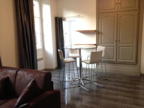 Figeac Apartamento | Studio de la Halle.