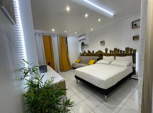 Bas du Fort Apartamento | Studio en bord de mer- Bas du Fort- citerne d'eau