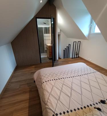 Etival-les-le-Mans Apartamento | Studio en duplex 24H du Mans