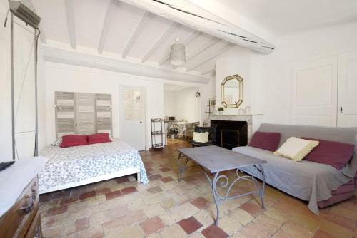 Aix-en-Provence Historic Centre Apartamento | Studio ensoleillé, typique centre historique, wifi