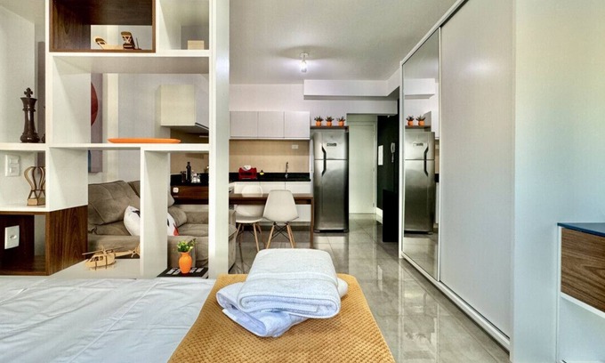 Matriz Apartamento | Stylish studio Lifespace Curitiba, condo club