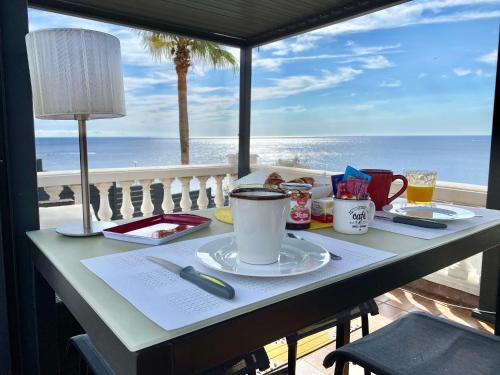 Antheor Apartamento | Studio et son Rooftop Panoramique Privé, Anthéor, Saint Raphaël, plage et gare à Pieds