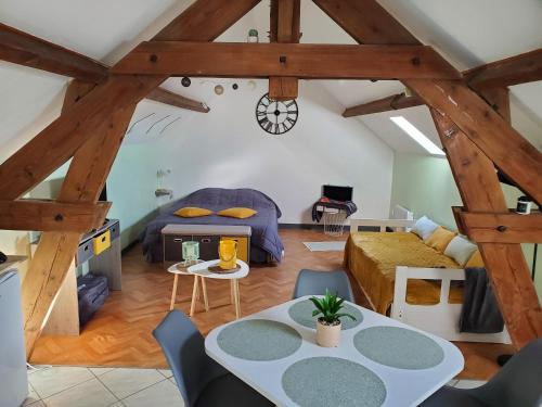 Essigny-le-Grand Apartamento | Studio Ferme de la manufacture
