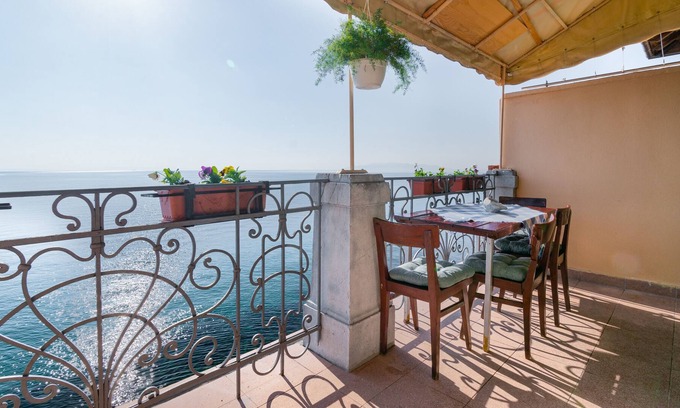 Volosko Apartamento | Apartamento-estudio en la playa Opatija - Volosko, Opatija (AS-7912-a)