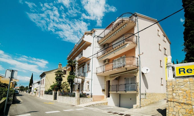 Selce Apartamento | Apartamento-estudio en la playa Selce, Crikvenica (AS-2364-d)