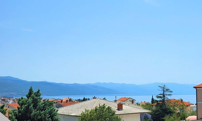 Novi Vinodolski Apartamento | Apartamento-estudio con terraza y vista al mar Novi Vinodolski (AS-19963-a)