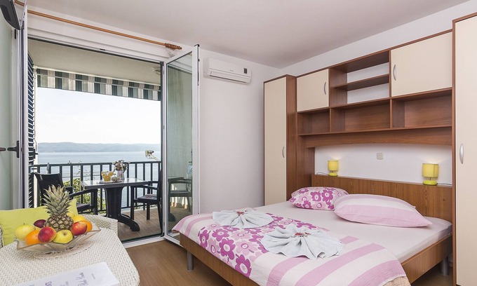 Brela Apartamento | Apartamento-estudio con balcón y vista al mar Brela, Makarska (AS-11687-c)