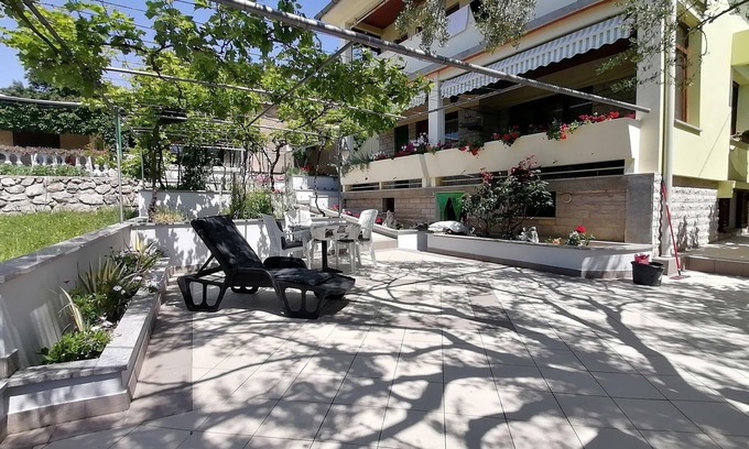 Baska Apartamento | Apartamento-estudio con una terraza Baska, Krk (AS-22121-a)
