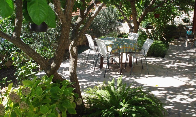 Milna (Brac) Apartamento | Apartamento-estudio con una terraza Milna, Brac (AS-735-a)