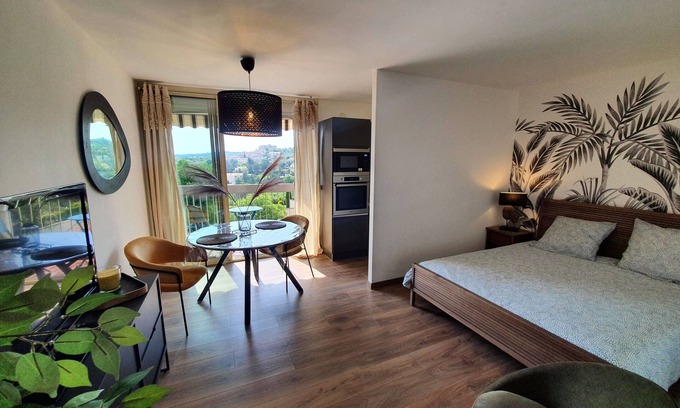 Greoux-les-Bains Apartamento | Studio