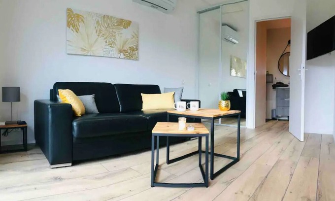 Les Adrets-de-l'Esterel Apartamento | Studio Cosy Dans Lesterel Proche Mer