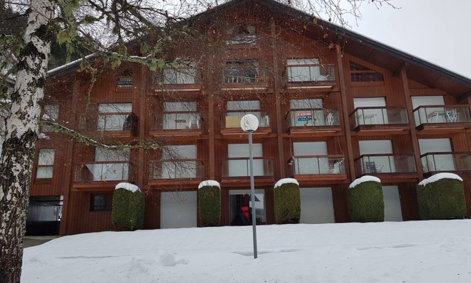 Les Contamines-Montjoie Apartamento | Studio Cabin at the foot of the gondola, next to the leisure park