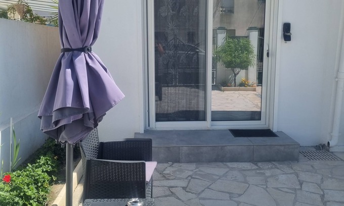 Port-Saint-Louis-du-Rhone Apartamento | Studio 30 meters, close to marina