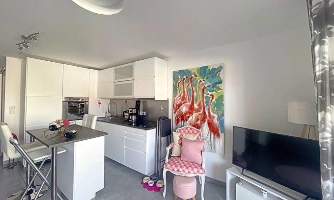Saintes-Maries-de-la-Mer Apartamento | Estudio 3 pers cerca del mar con parking y aire acondicionado
