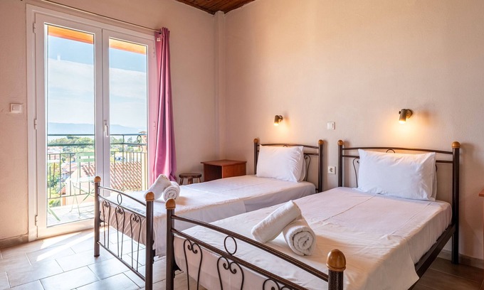 Kavos Apartamento | Estudio 'Gavriil 5' con vistas al mar, Wi-Fi y aire acondicionado