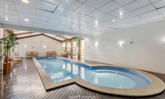 Matriz Apartamento | Studio in Condominium With Pool and Gym Nwc1510