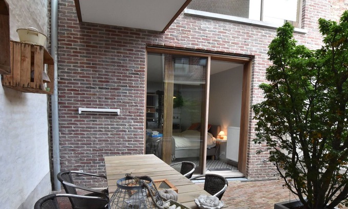 Ypres Apartamento | Pintoresco Apartamento en Ypres con Terraza Privada