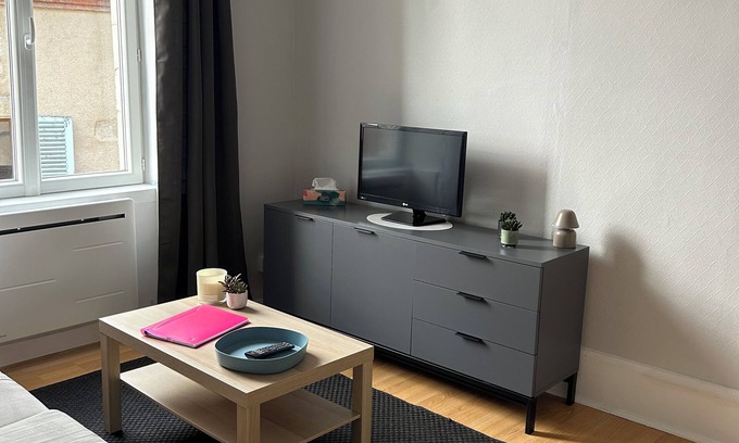Gannat Apartamento | Studio in the center of town. In the heart of Auvergne!
