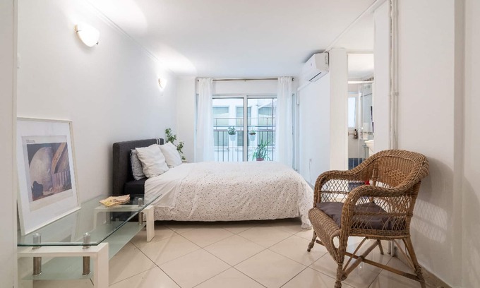 Athens City Centre Apartamento | Studio in the city center, Syntagma