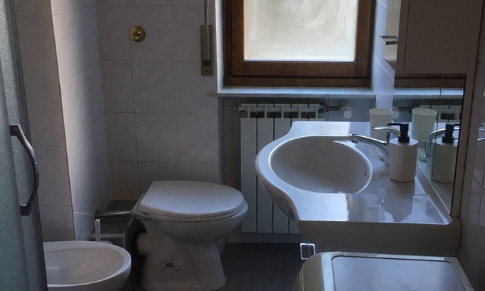 Castelletto Apartamento | Studio in the green on the heights of Genoa.