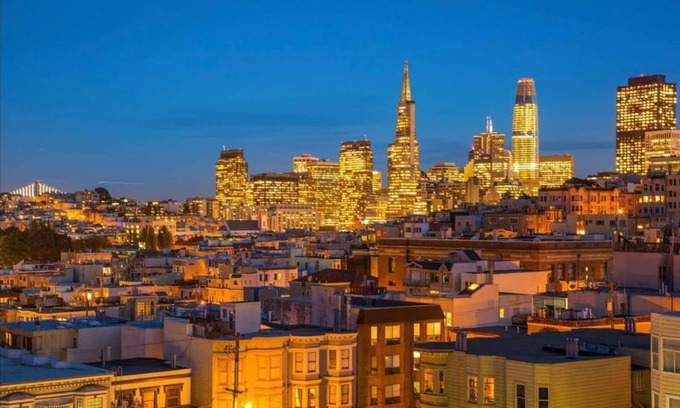 Russian Hill Apartamento | Studio inside a world famous building