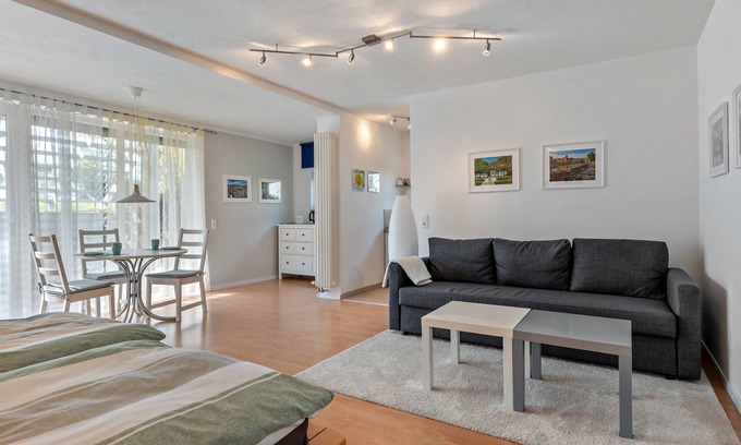 Rauhenbretzingen Apartamento | Estudio 'Jagst' con terraza compartida y Wi-Fi