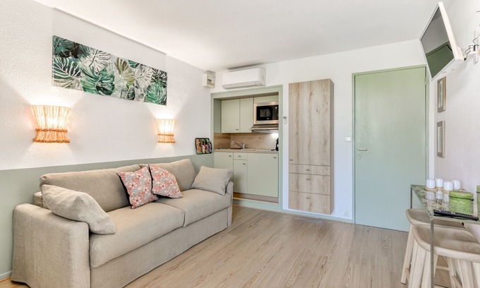 Saint-Pierre-la-Mer Apartamento | Studio le Neptune - Appt à 100m de la plage