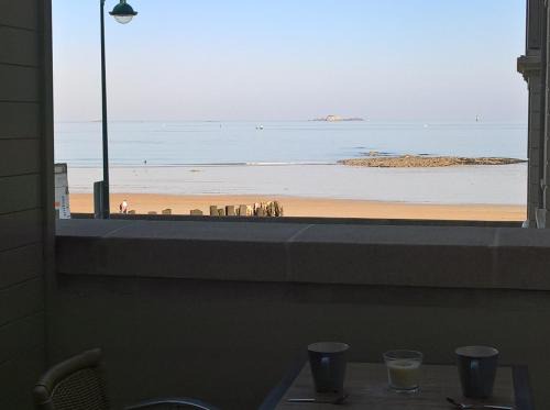 Courtoisville-Sillon-Moka Apartamento | Studio Le sillon malouin vue mer
