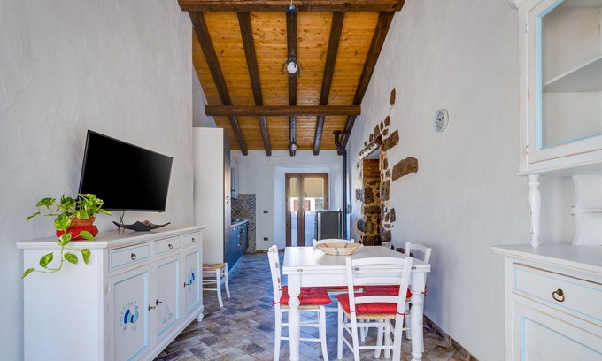 Abbasanta Apartamento | Estudio "Loft Sant'Antonio" con jardín y aire acondicionado