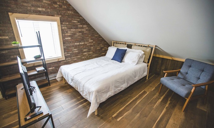 Saint-Raymond Apartamento | 3e etage-Loft-Romántico-Baño con bañera-Vista a lugar emblemático