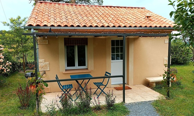 Saint-Andre-dAllas Apartamento | Studio maisonette in the countryside, 10 minutes from Sarlat