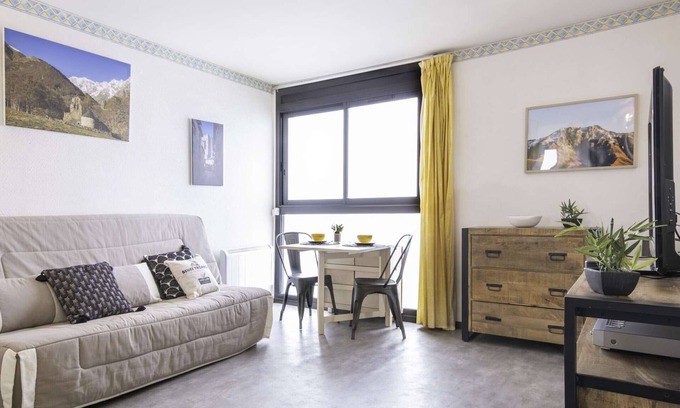 Pla d'Adet Apartamento | Estudio cerca de pistas de esquí con aparcamiento, luminoso y tranquilo