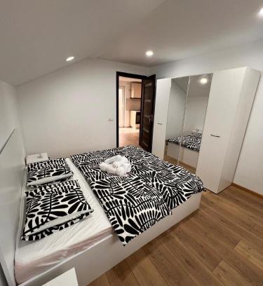 Otopeni Apartamento | Studio ONE