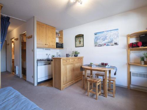 Pla d'Adet Apartamento | Studio pour 4 proche des pistes avec parking et animaux admis à Saint-Lary-Soulan - FR-1-296-316
