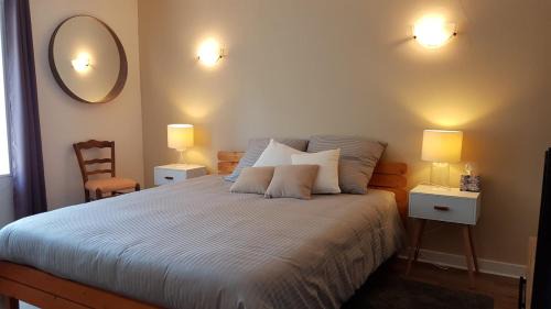 Saint-Genes-Champanelle Casa | Studio proche Chaine des Puys, SDB privée, kitchenette