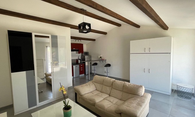 Lancon-Provence Apartamento | Studio Provençal Avec Terrasse